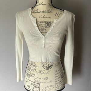 Princess Polly Long Sleeve Crop Top 🤍